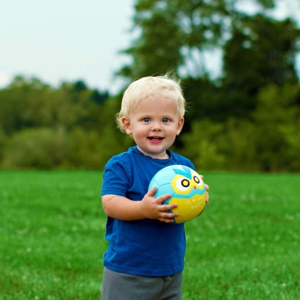 Daball Kid and Toddler Soccer Ball - Size 1, Pump and Gift Box Included - Image 4